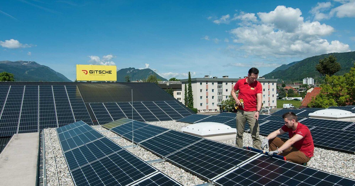 Holzfachhändler Gitsche: Strom aus der Sonne