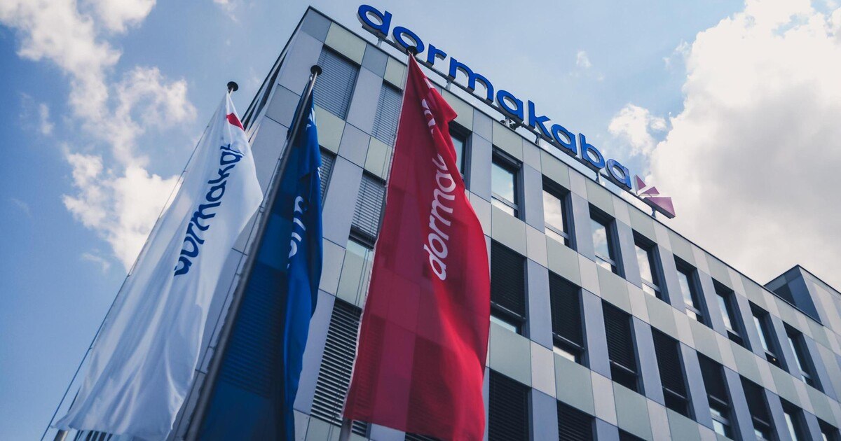 dormakaba verkauft Beschlagtechnik an Flacks Group
