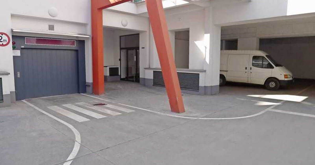 Feuchtigkeitsabdichtung von Hofkellerdecken