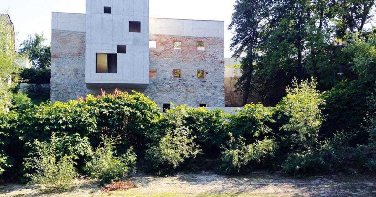 Der Hof ist ein Haus ist ein Hof