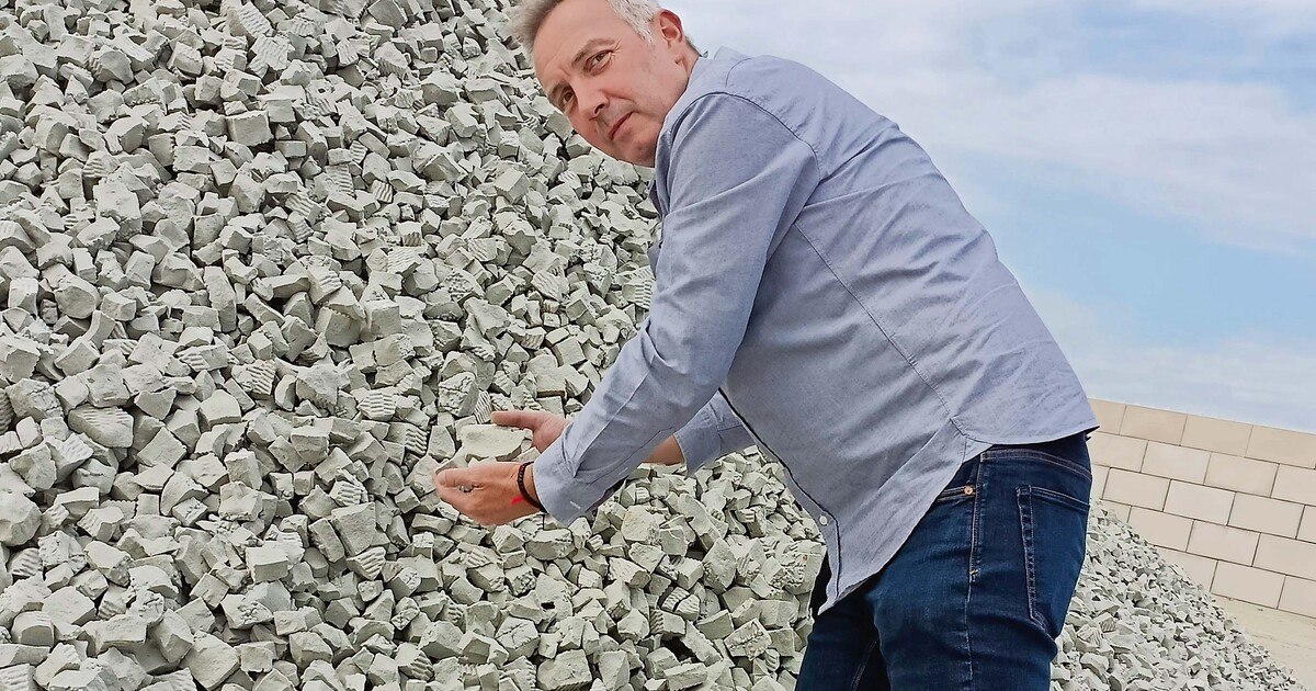 Vom Altglas zum Öko-Baustoff