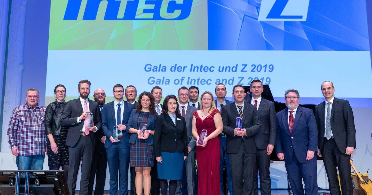 Glückliche Gewinner auf der Intec