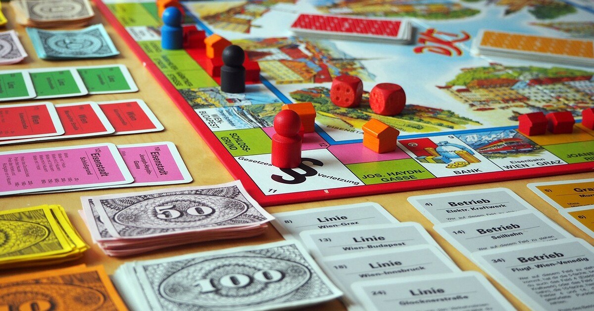 Symposium: Öffentlich versus privat