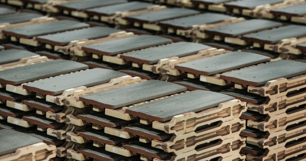 Nachgefragt: Gibt es Engpässe in der Dach-Industrie?