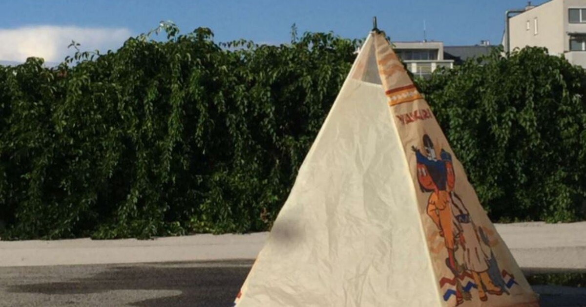 Ausstellung: AKT 3 – Die Nachbar*in