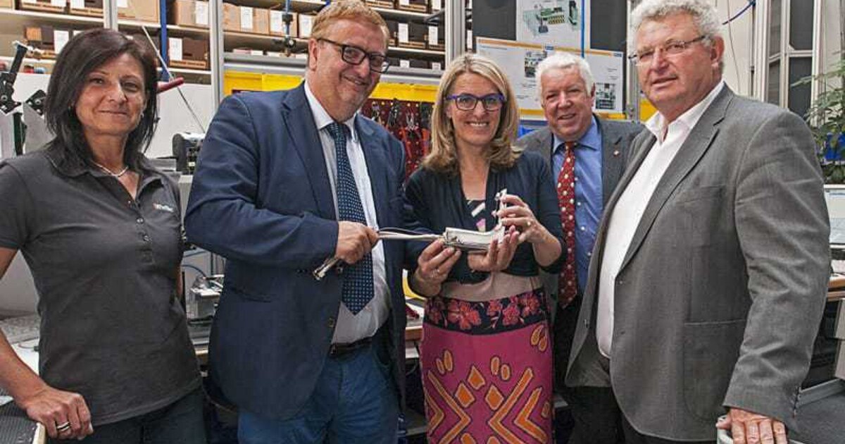 Politik erfährt Unternehmen