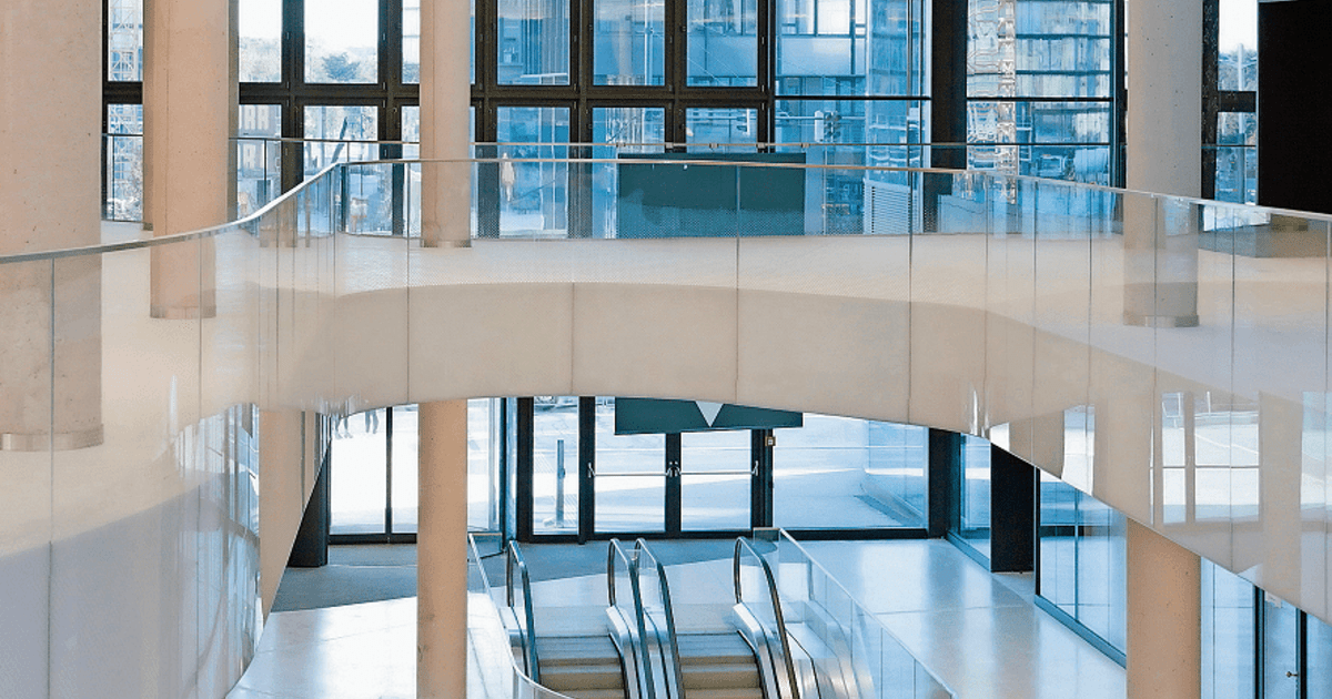 ANSPRUCHSVOLL BIS INS DETAIL