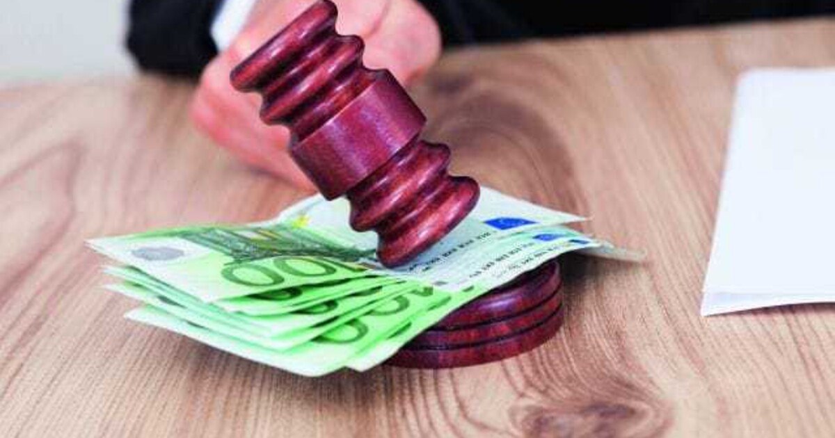 Geldbußen von Auftraggebern bei unzulässigen Direktvergaben