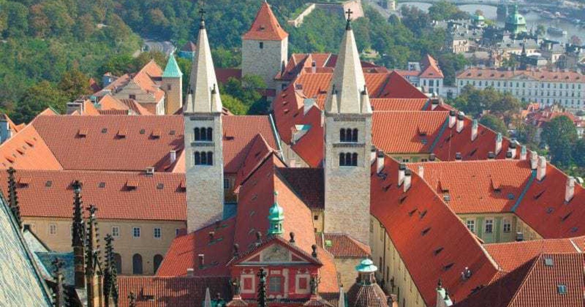 Alte Burg in neuem Glanz