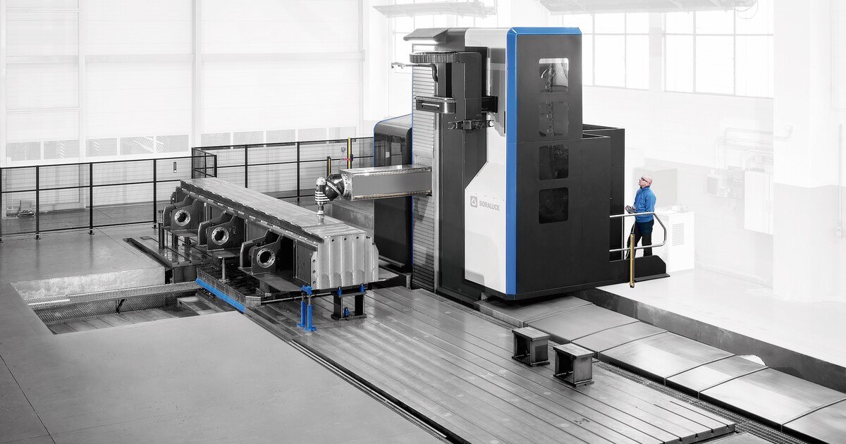 Fahrständer-Fräsmaschine in Betrieb genommen