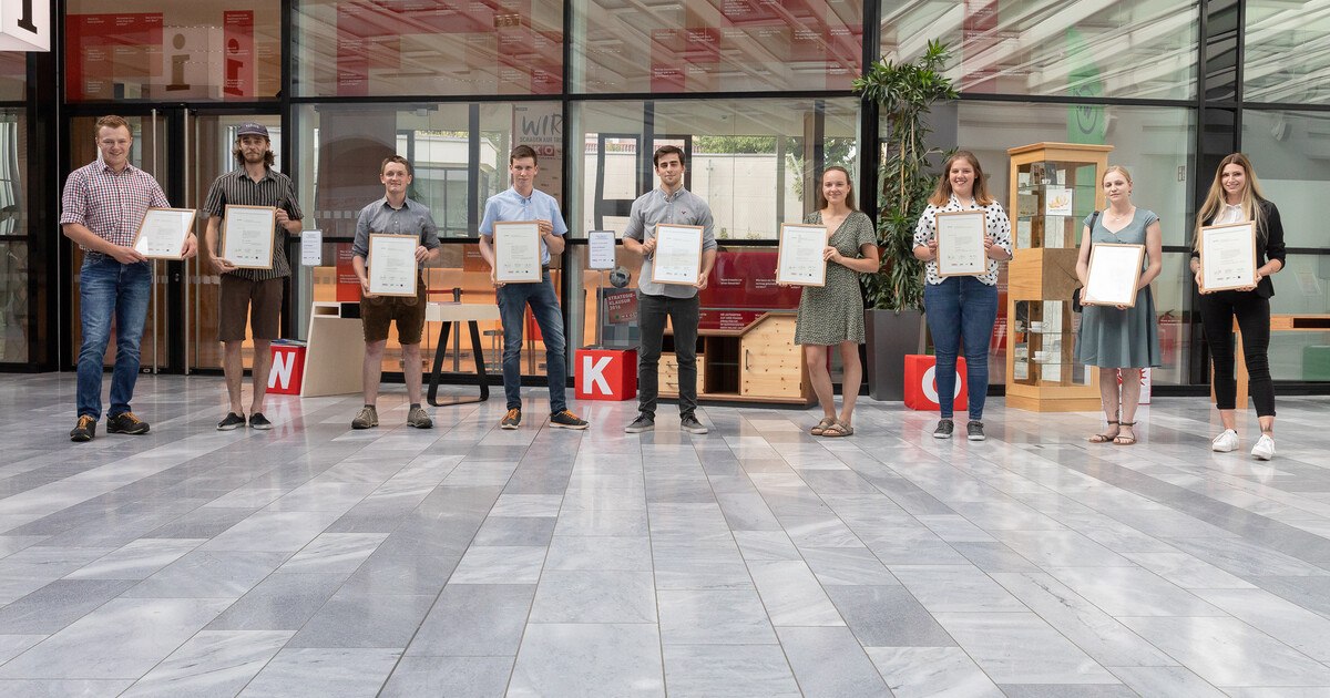 Gesellenstücke des Tischlerhandwerks ausgezeichnet