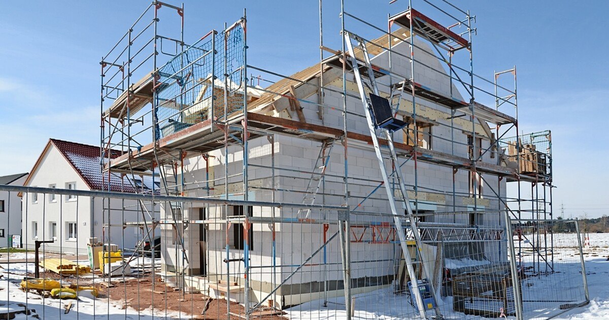 Beschäftigung im Sommer und Winter