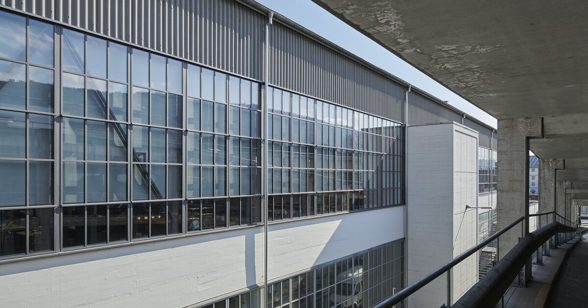 23 Millimeter schmal