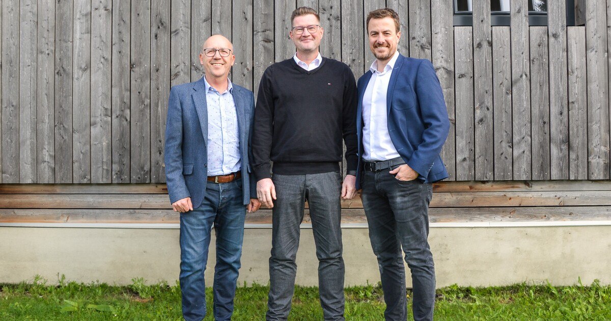 Hallen aus Holzriegel