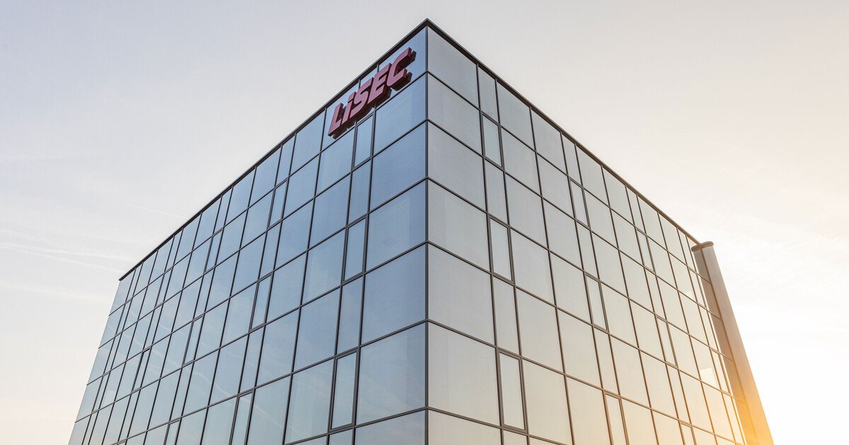 Lisec eröffnet neues Engineering Center