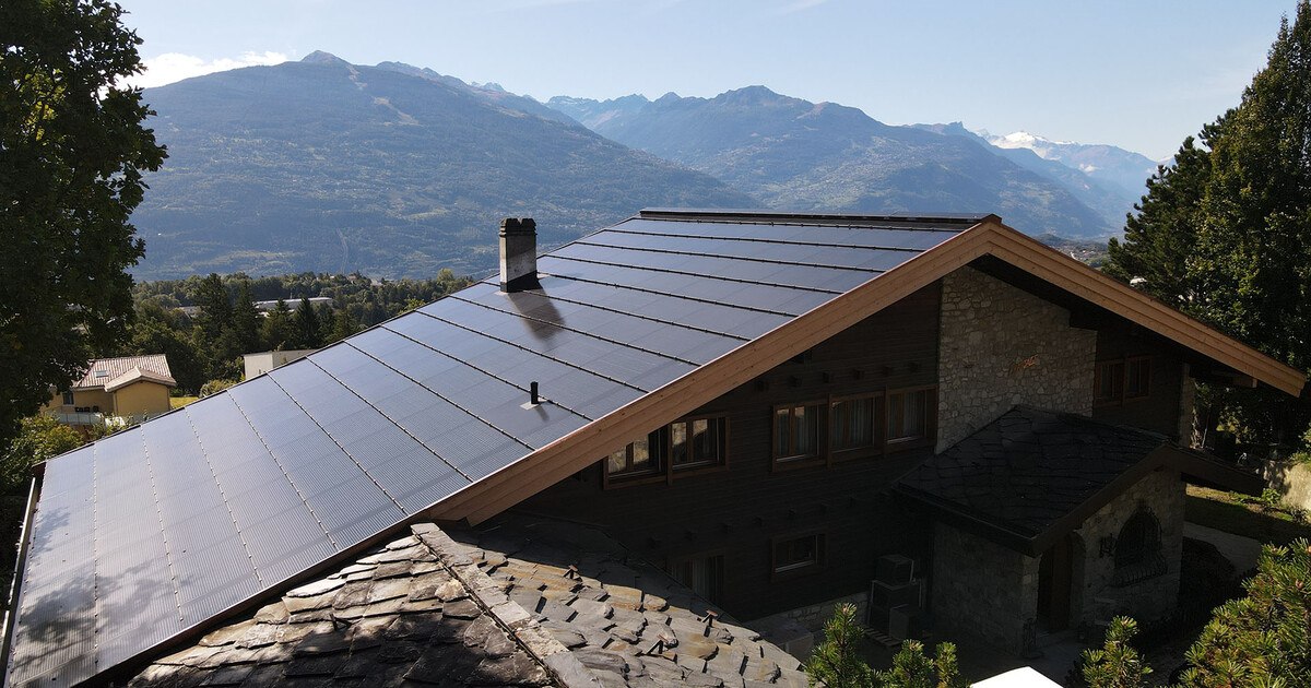 Schweizer Solarhersteller Megasol expandiert