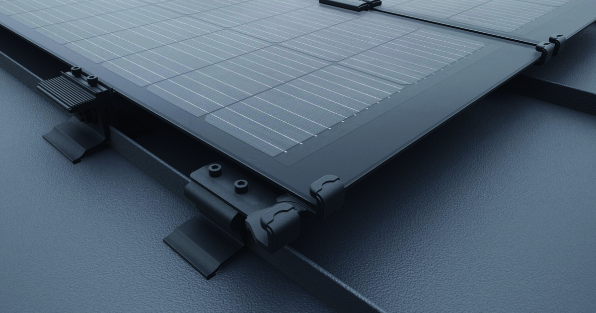Neues Solarmodul für „Prefalz“-Dächer