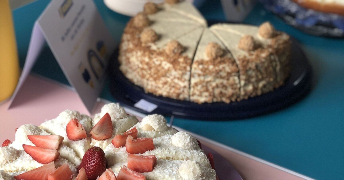 Kuchenspenden im Adler-Werk