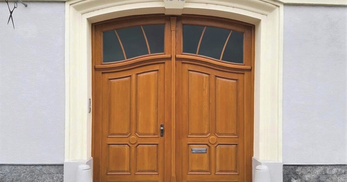 Zwischen Tür und Angel