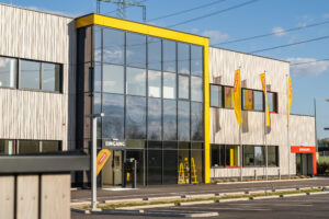 Mit dem neuen Shop & Service Wien investiert Adler in noch mehr Kundenservice.