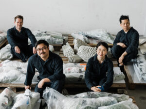 Living Room Collective (oben links im Uhrzeigersinn: Nicholas Hoban, Vincent Hui, Andrea Shin Ling, Clayton Lee) ©Girts Apskalns