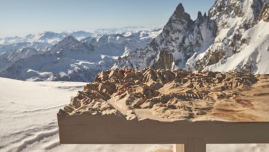 Tisch, Bank, Sideboard, Konsole oder Wandschmuck: Die Kreationen von Dolomitisch sind in jedem Fall ein Blickfang. (C) Alan Chies