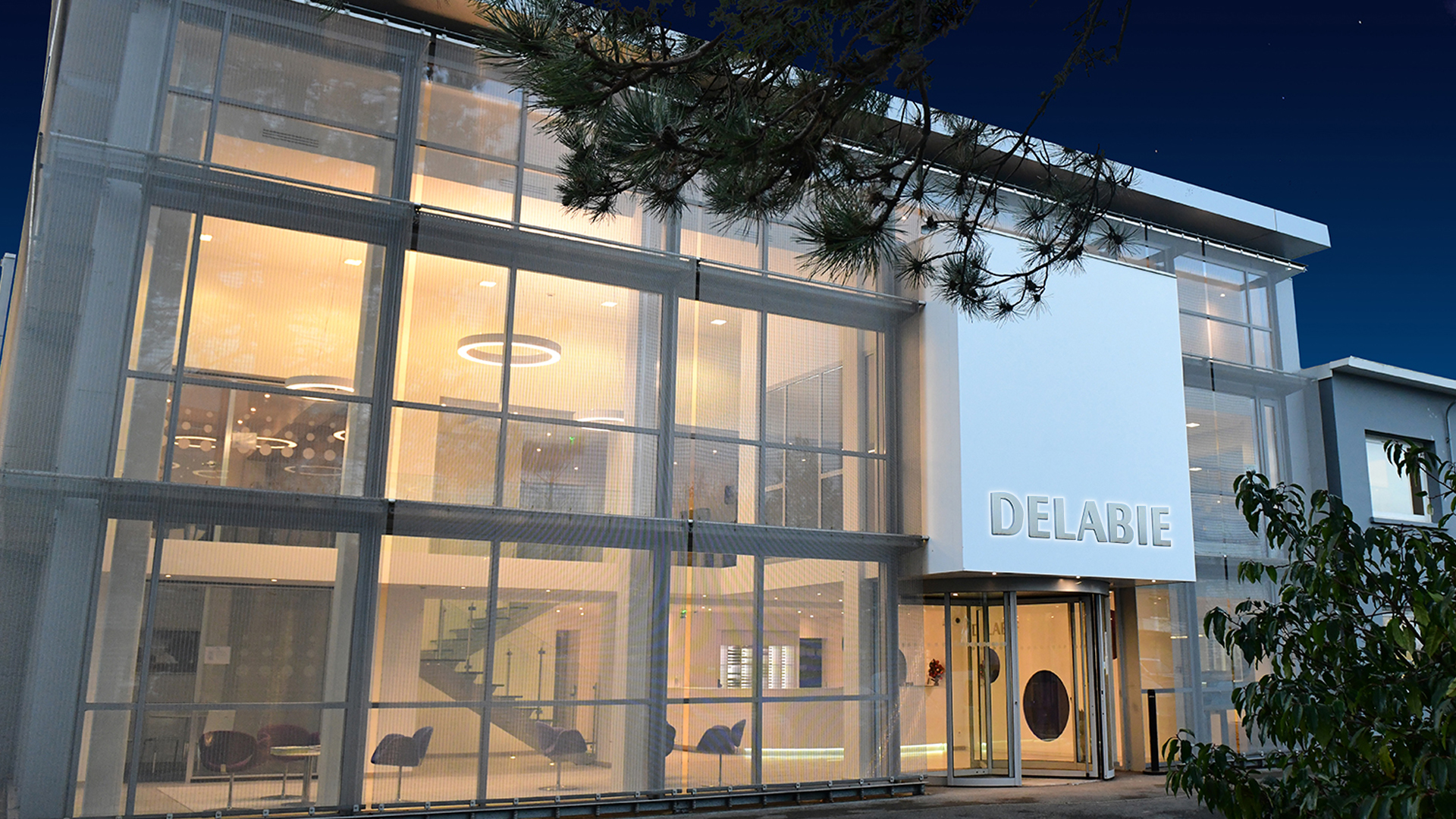 Delabie übernimmt KWC Professional