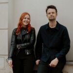 Kerstin Pfleger und Peter Paul hart von Studio re.d nutzen Dekton Somnia und Umber, um minimalistisch-elegante Coffee Tables herzustellen. © MW-Architekturfotografie für Cosentino