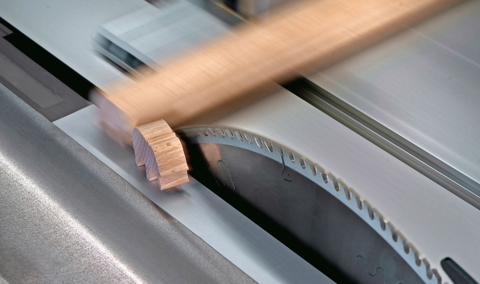 Besser abschneiden –  mit der Tischkreissäge