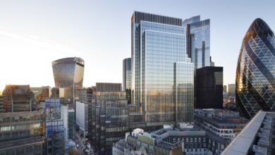 Das elegante wie großformatige Projekt "40 Leadenhall Street" ist von den nordamerikanischen Wolkenkratzern des frühen 20. Jahrhunderts inspiriert. Für die von Focchi realisierte Glasfassade lieferte AGC Interpane mehr als 30.000 Quadratmeter Sonnenschutz-Isolierglas. © Jack Hobhouse