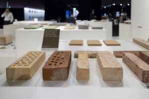 Die Materialausstellung zeigte verschiedenste Materialien.