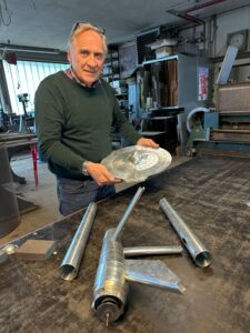 Mit seinem Projekt möchte Friedrich Reinbold den Nachwuchs für das Spenglerhandwerk begeistern. © LaB