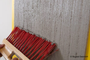 Eine von vielen Kompetenzen: Die Besenstrichtechnik.© Bugkel